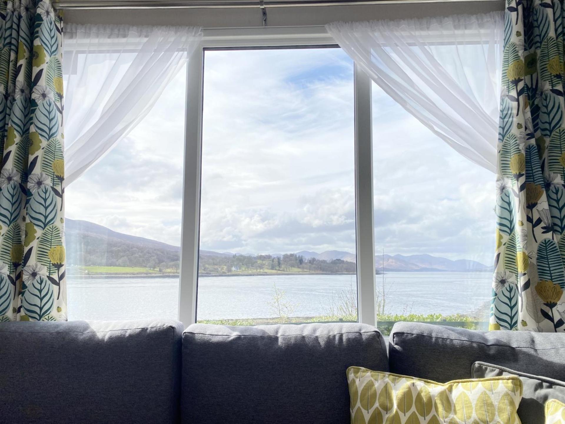 Linnhe Lochside Holidays Corpach Kamer foto