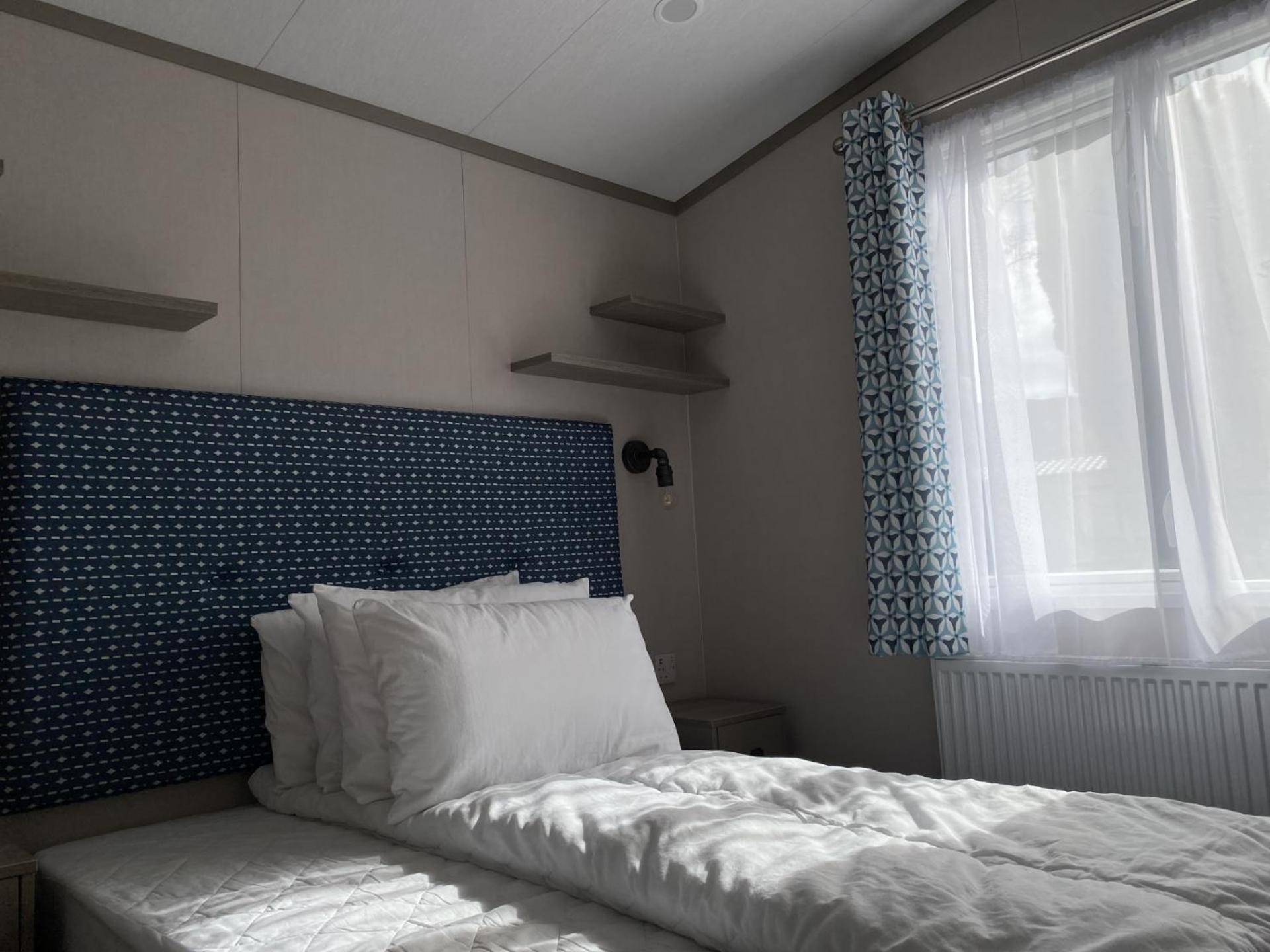 Linnhe Lochside Holidays Corpach Kamer foto