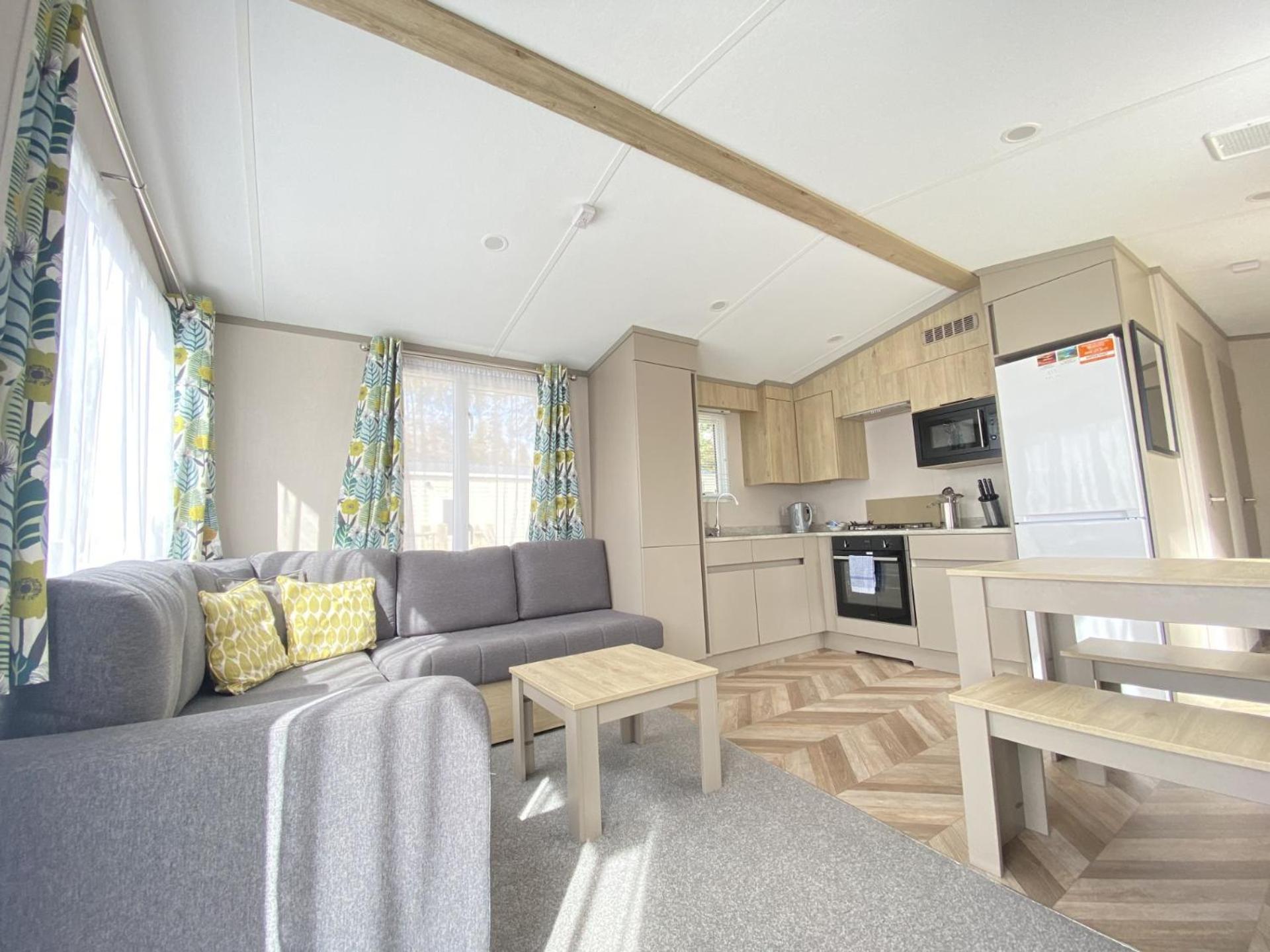Linnhe Lochside Holidays Corpach Kamer foto