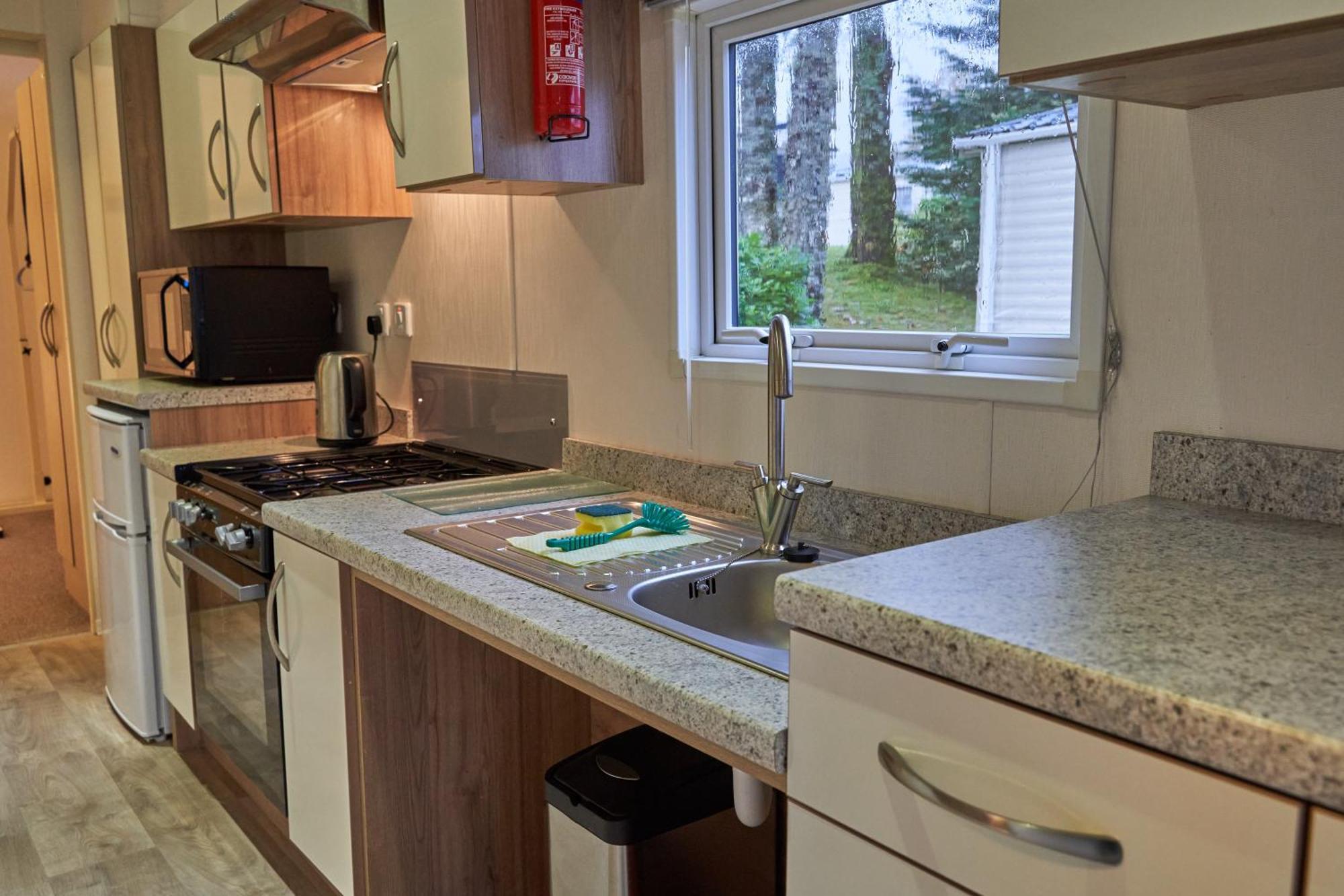 Linnhe Lochside Holidays Corpach Kamer foto