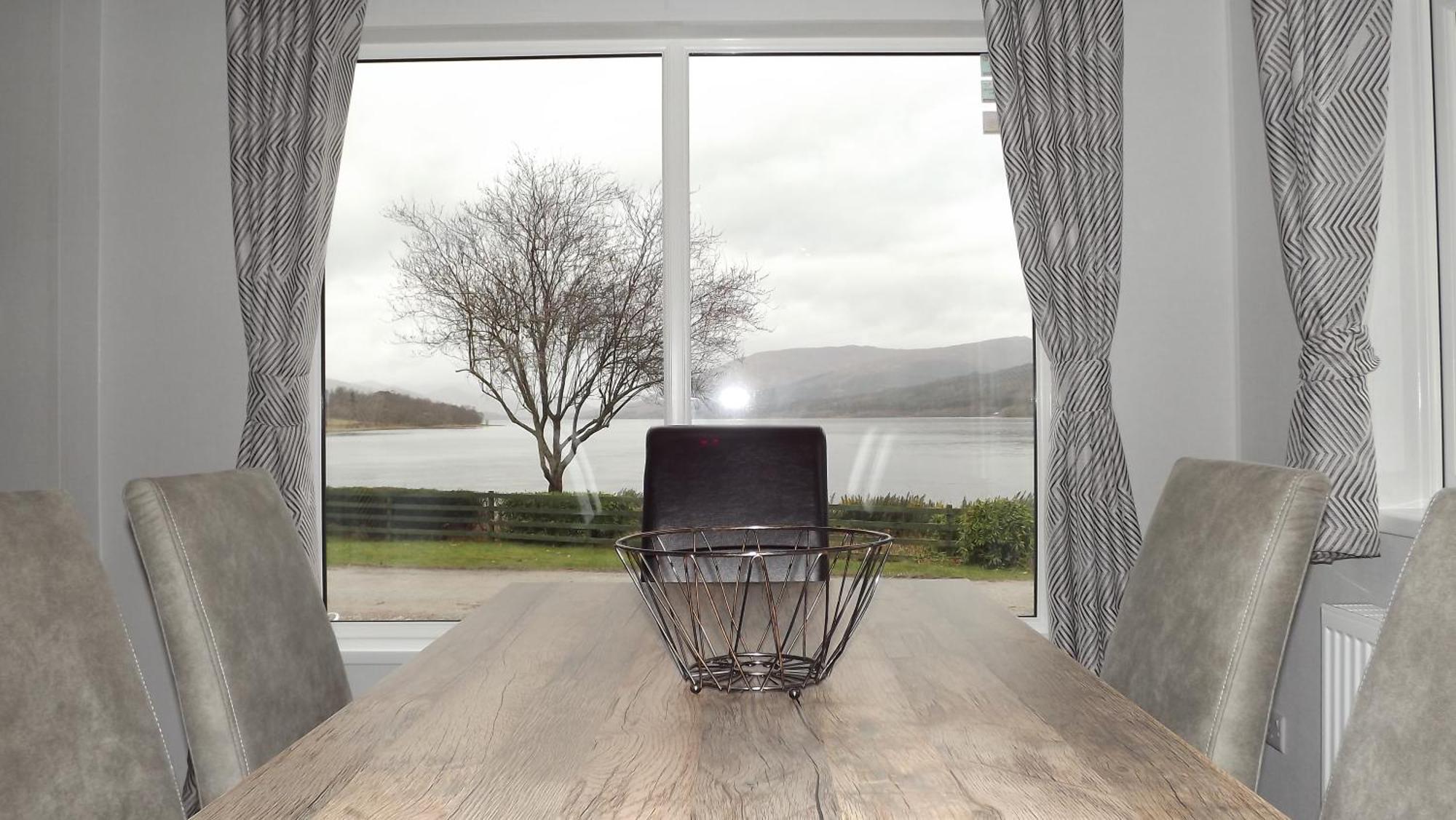Linnhe Lochside Holidays Corpach Kamer foto